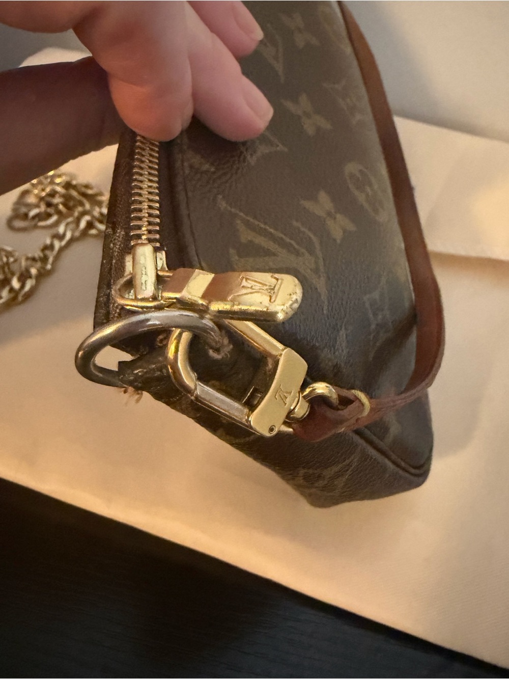 VINTAGE AUTHENTIC Louis Vuitton Pochette accessories. - Picture 4 of 11